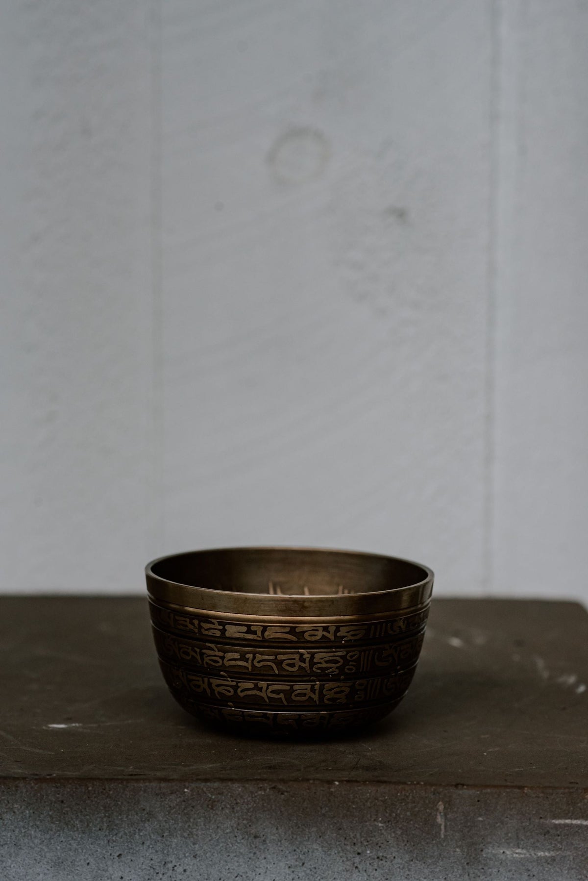 Tibetan Mantra Carved Singing Bowls - Zen Warrior Shop