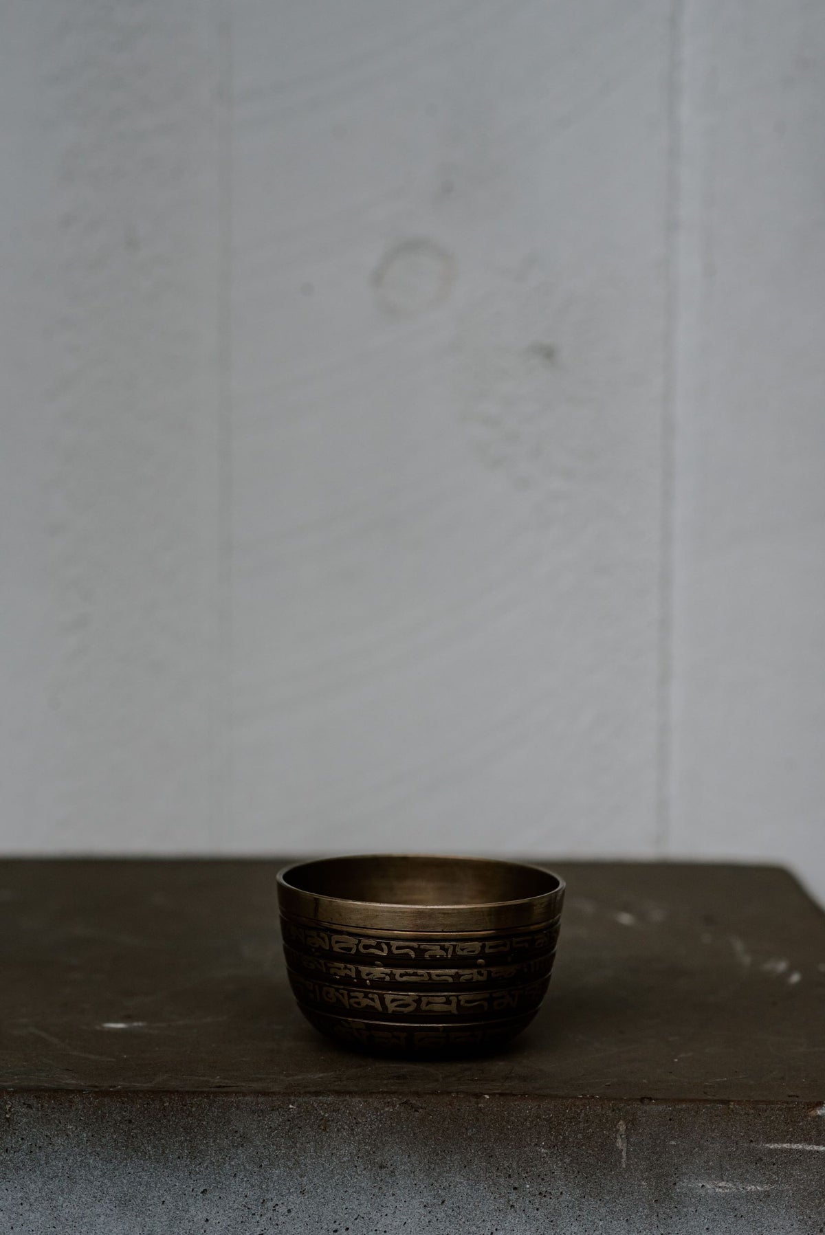 Tibetan Mantra Carved Singing Bowls - Zen Warrior Shop