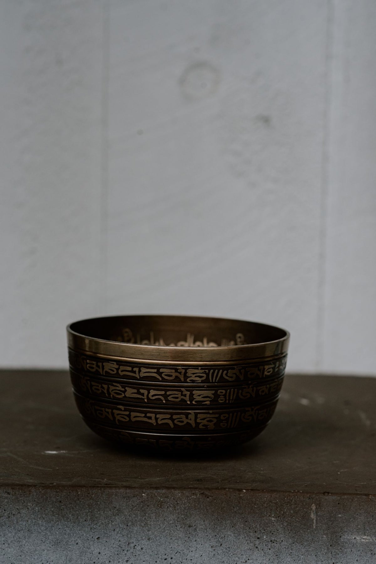 Tibetan Mantra Carved Singing Bowls - Zen Warrior Shop